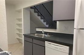 Condo For Sale - 3681 Melonies Drive #31<br/> Clark County, Las Vegas, NV 89103
