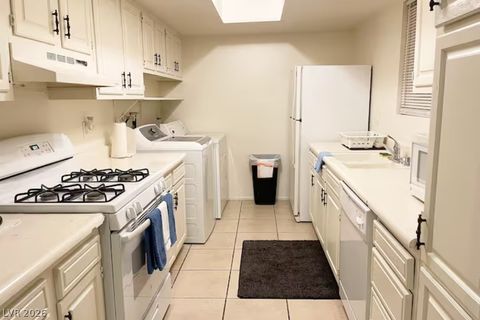 Tiny photo for 4650 Koval 14 Lane, Las Vegas, NV 89109 (MLS # 2794497)