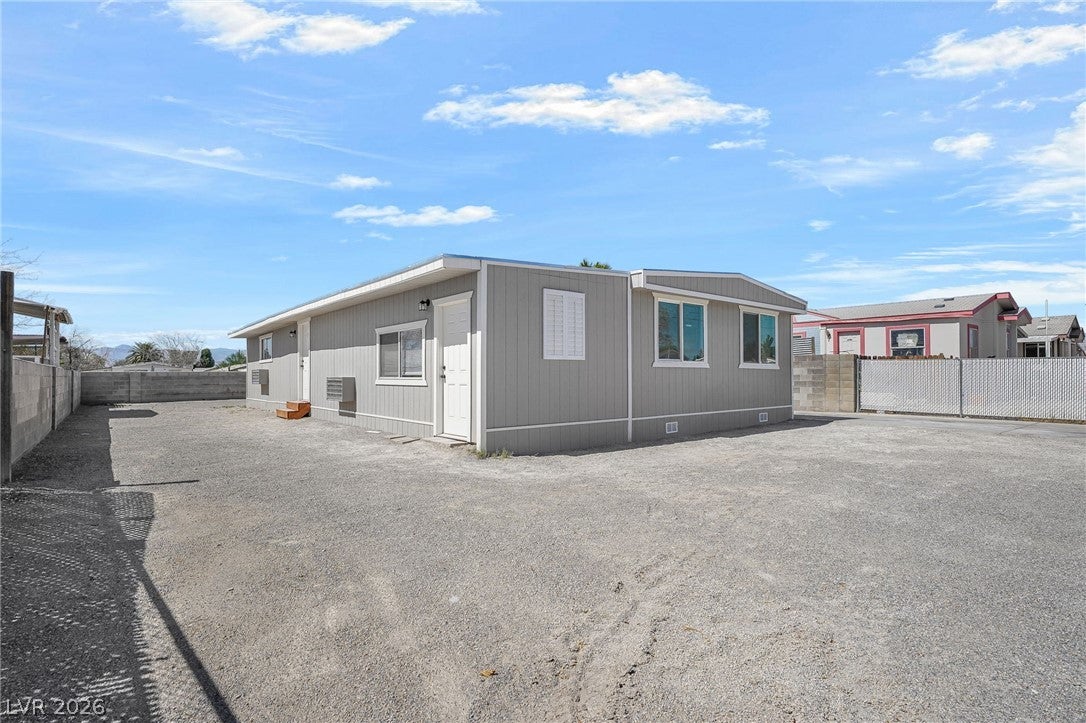 2233 Toiyabe Street