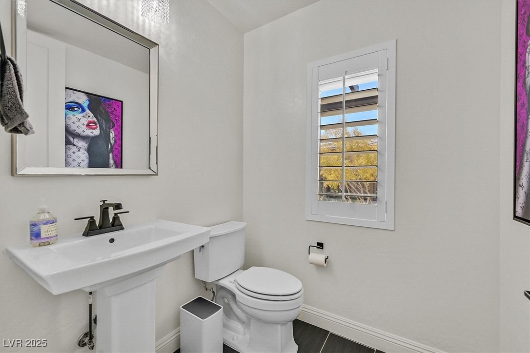 Las Vegas, Nevada 89138, United States, 3 Bedrooms Bedrooms, ,2 BathroomsBathrooms,Residential,Active,95137