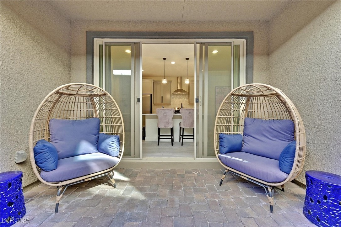 Las Vegas, Nevada 89138, United States, 3 Bedrooms Bedrooms, ,2 BathroomsBathrooms,Residential,Active,95137