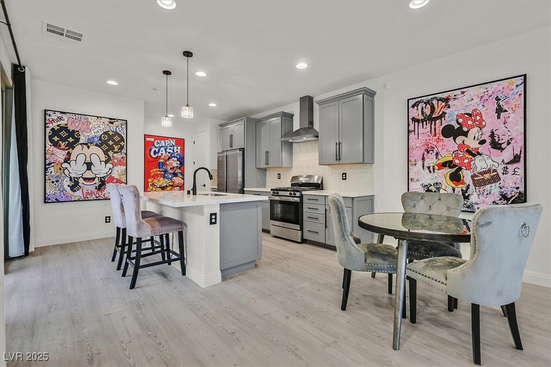 Las Vegas, Nevada 89138, United States, 3 Bedrooms Bedrooms, ,2 BathroomsBathrooms,Residential,Active,95137