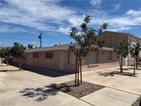 Condo For Rent - 2111 Stewart Avenue #A<br/> Clark County, Las Vegas, NV 89101