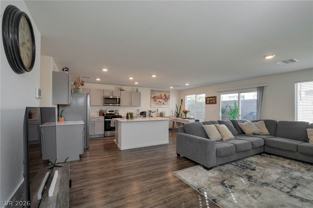 3428 Rush Avenue