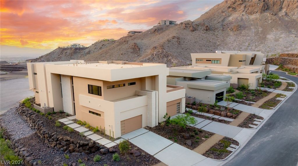 Photo of 4 Kaya Canyon Way #15, Henderson, NV 89012 (MLS # 2756678)