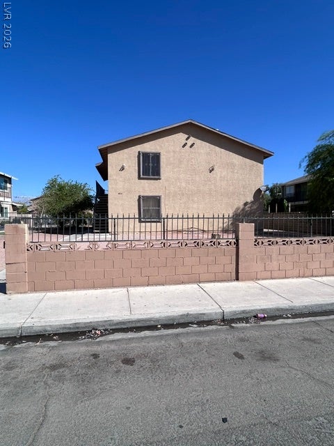4930 Stanley Avenue