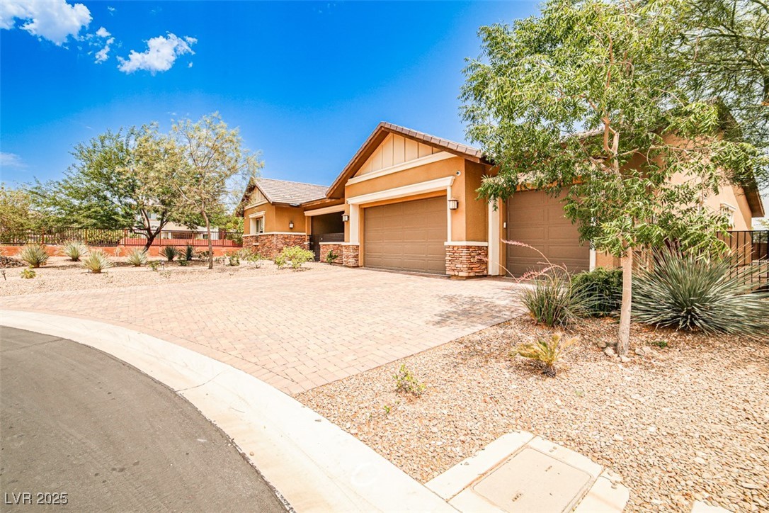 Properties 4 5733 Logan Heights Court