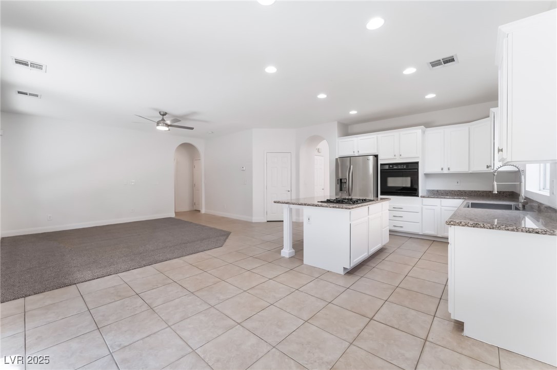 561 Tecate Valley Street