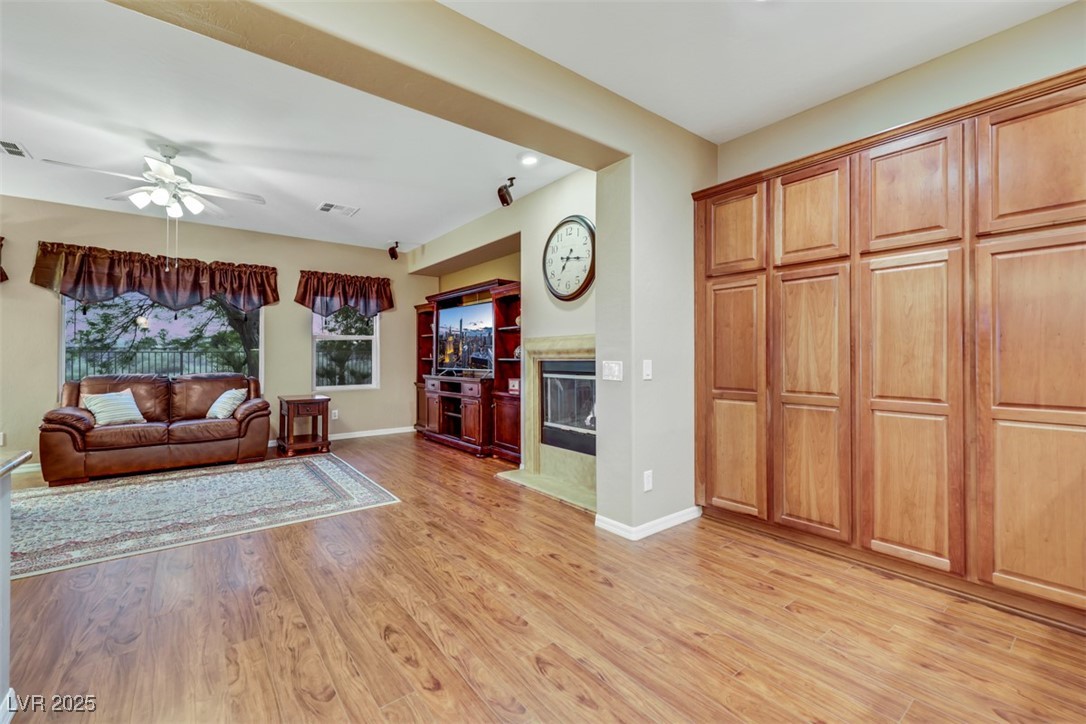 7307 Lansbrook Avenue, Las Vegas, Nevada image 17