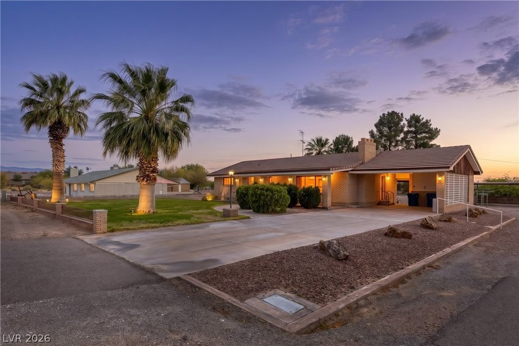 Photo of 1665 Whipple Avenue, Logandale, NV 89021 (MLS # 2776271)