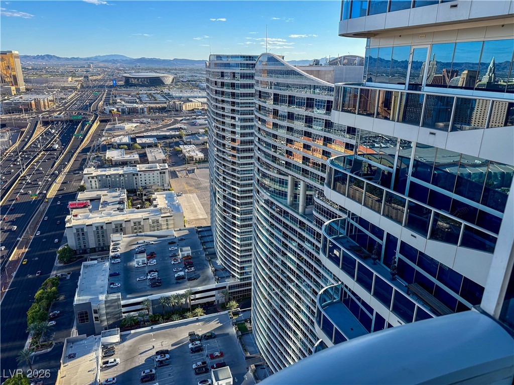 4471 Dean Martin Drive 3810