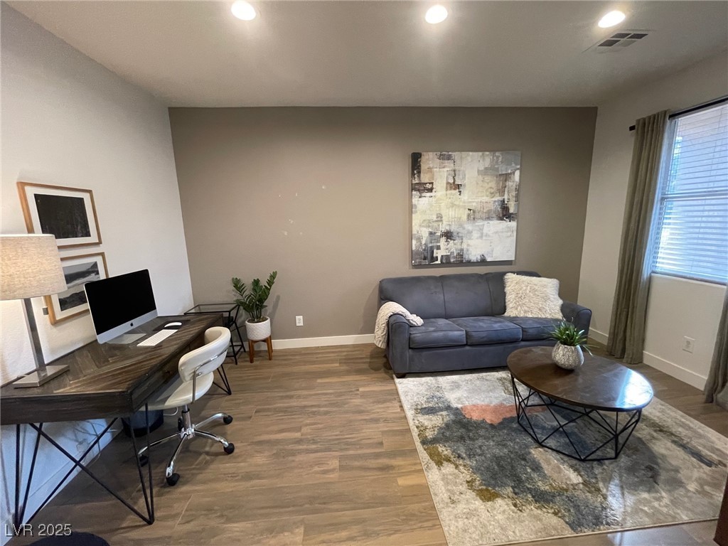 1018 Snow Bunting Court, Henderson, Nevada image 10