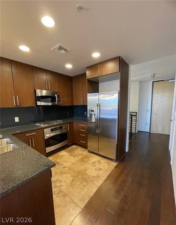 353 E Bonneville Avenue 275