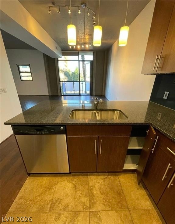 353 E Bonneville Avenue 275