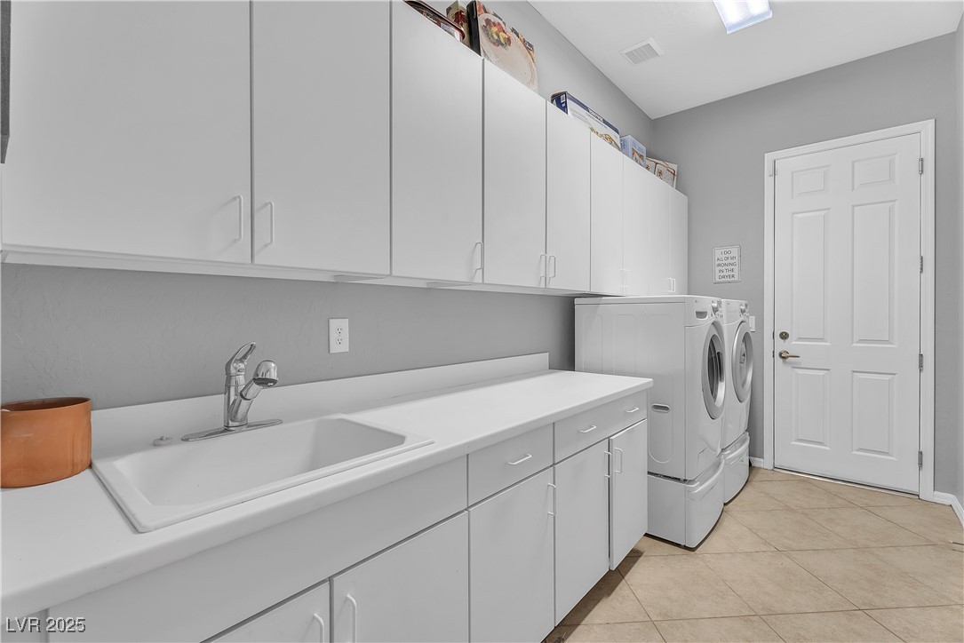 2554 Braehead Lane, Henderson, Nevada image 23
