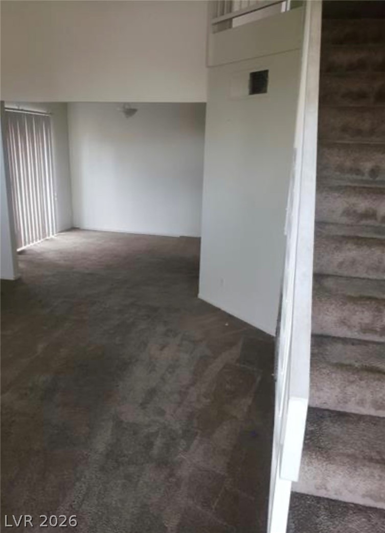 8453 VAST HORIZON Avenue