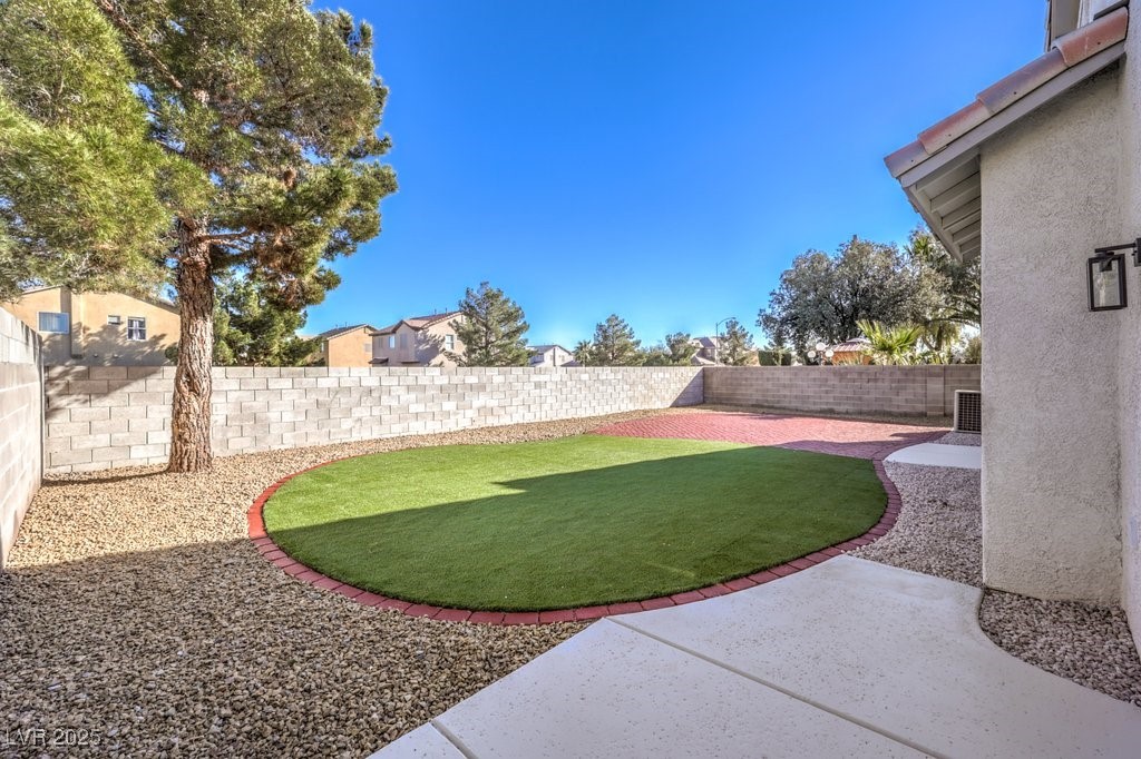 5306 Falling Petals Drive, North Las Vegas, Nevada image 31