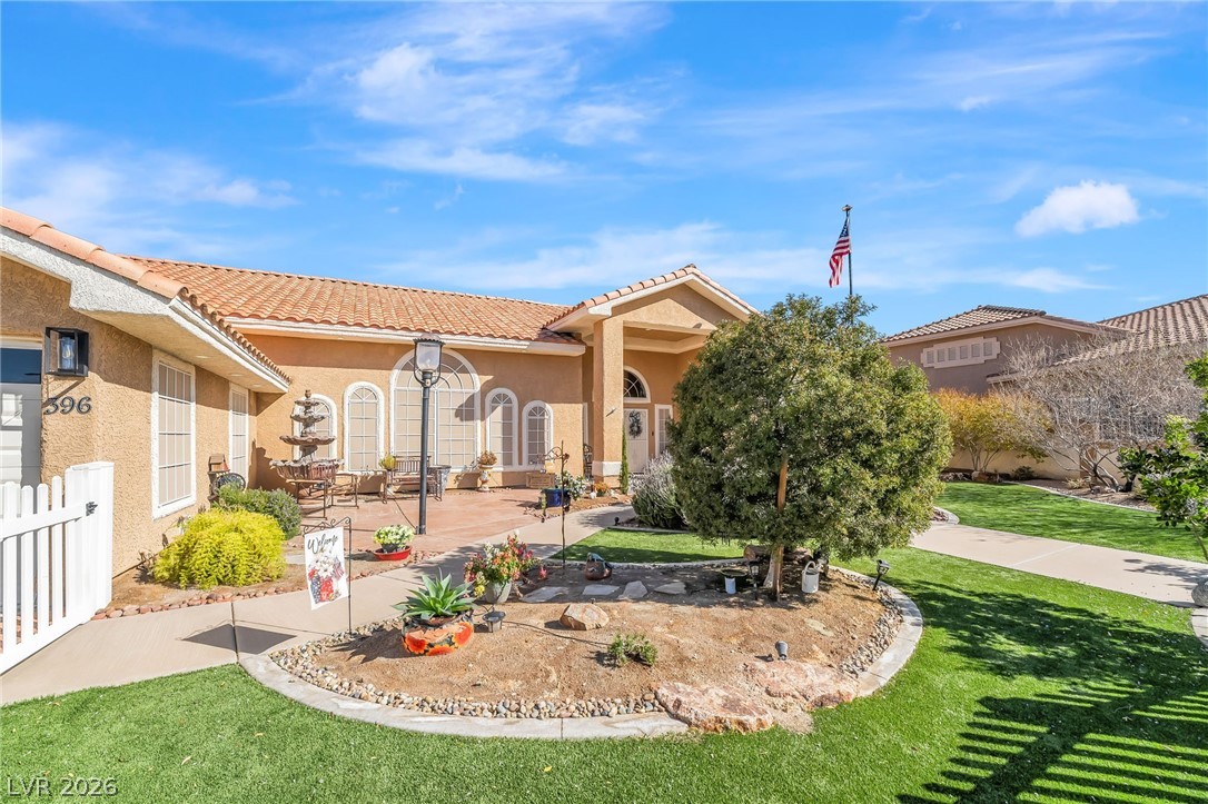 396 E Country Club Drive