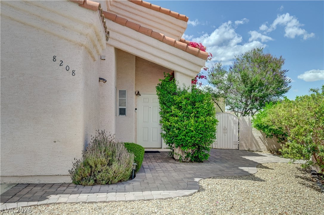 8208 Renfrew Drive