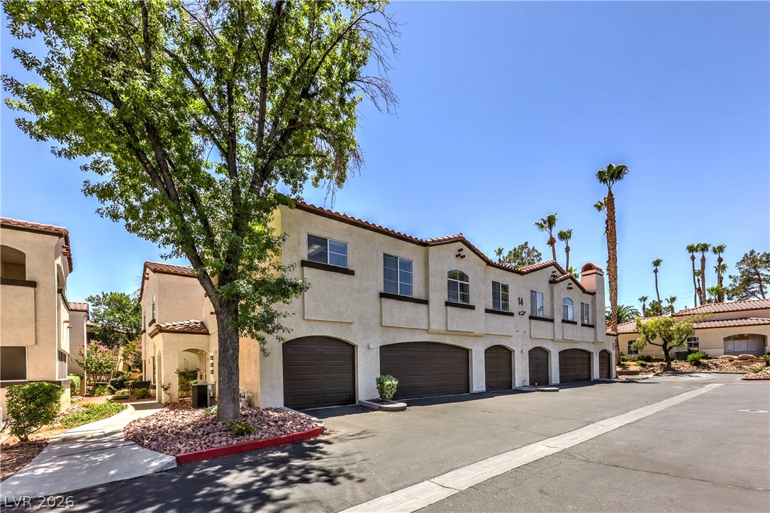 2975 Bluegrass Lane 1423