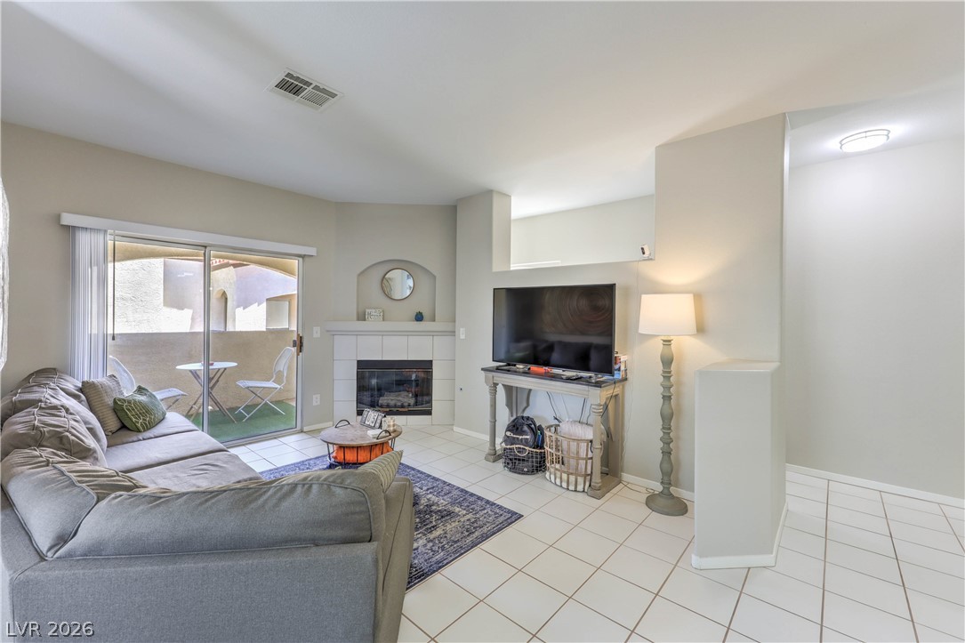 2975 Bluegrass Lane 1423