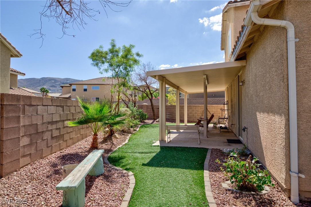 Henderson, Nevada 89012, United States, 4 Bedrooms Bedrooms, ,3 BathroomsBathrooms,Residential,Active,219398