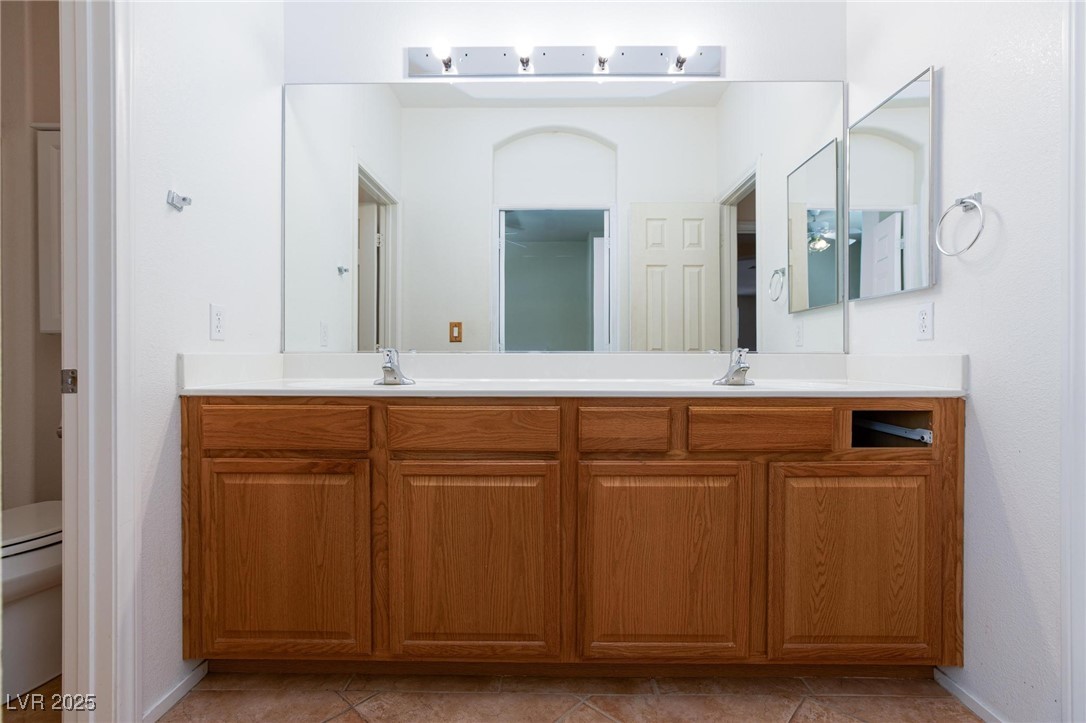 Henderson, Nevada 89012, United States, 4 Bedrooms Bedrooms, ,3 BathroomsBathrooms,Residential,Active,219398