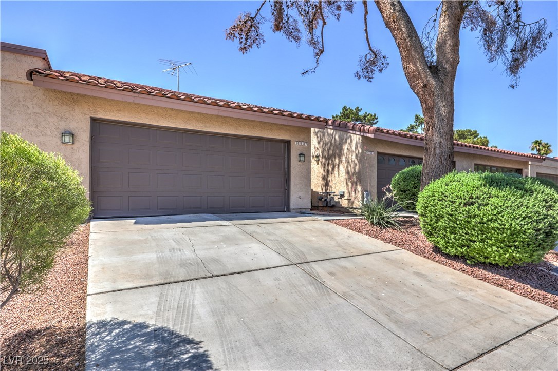 1857 Arbol Verde Way