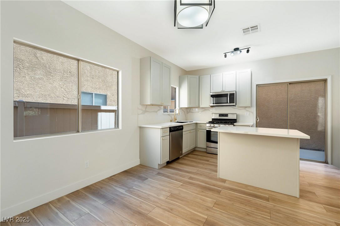 5774 Typecast Road, Las Vegas, Nevada image 5