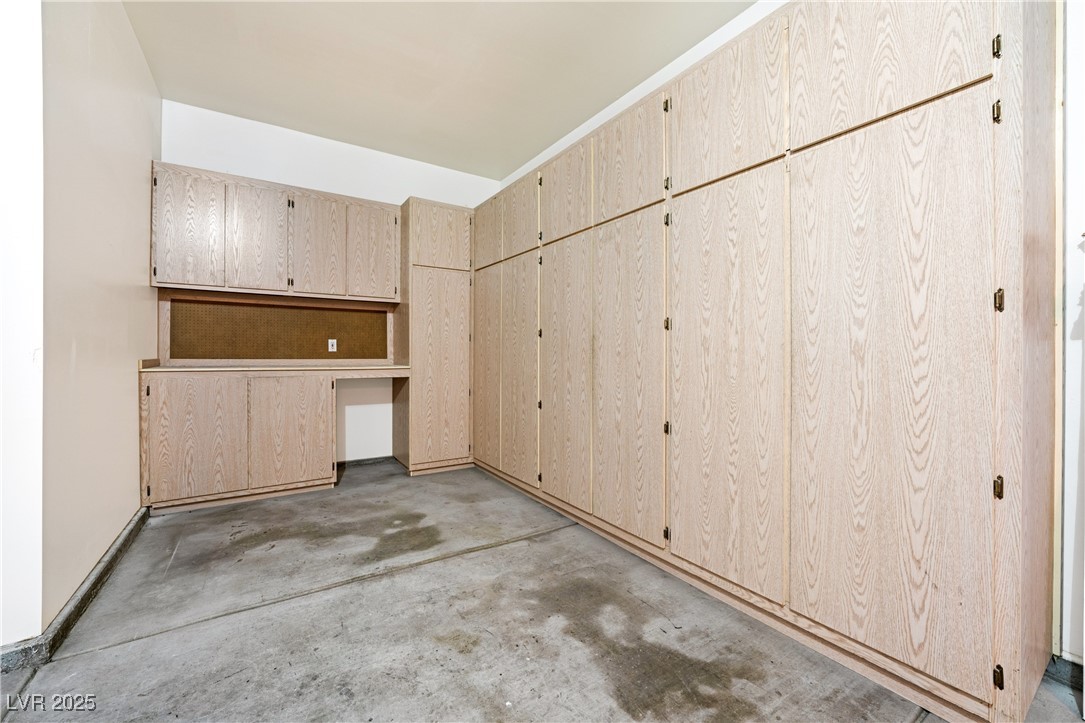 10017 Snow Crest Place, Las Vegas, Nevada image 31