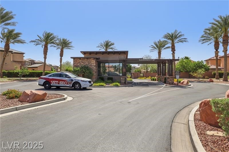 8213 BAY DUNES Street