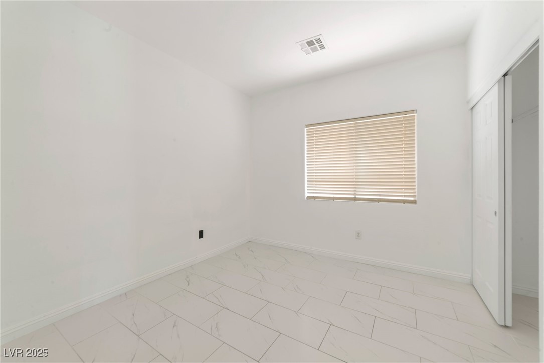 4929 Morning Falls Avenue, Las Vegas, Nevada image 14