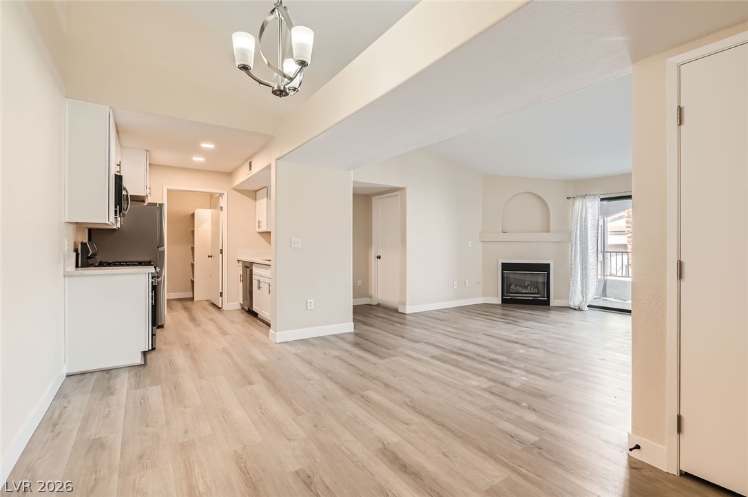 950 Seven Hills Drive 424