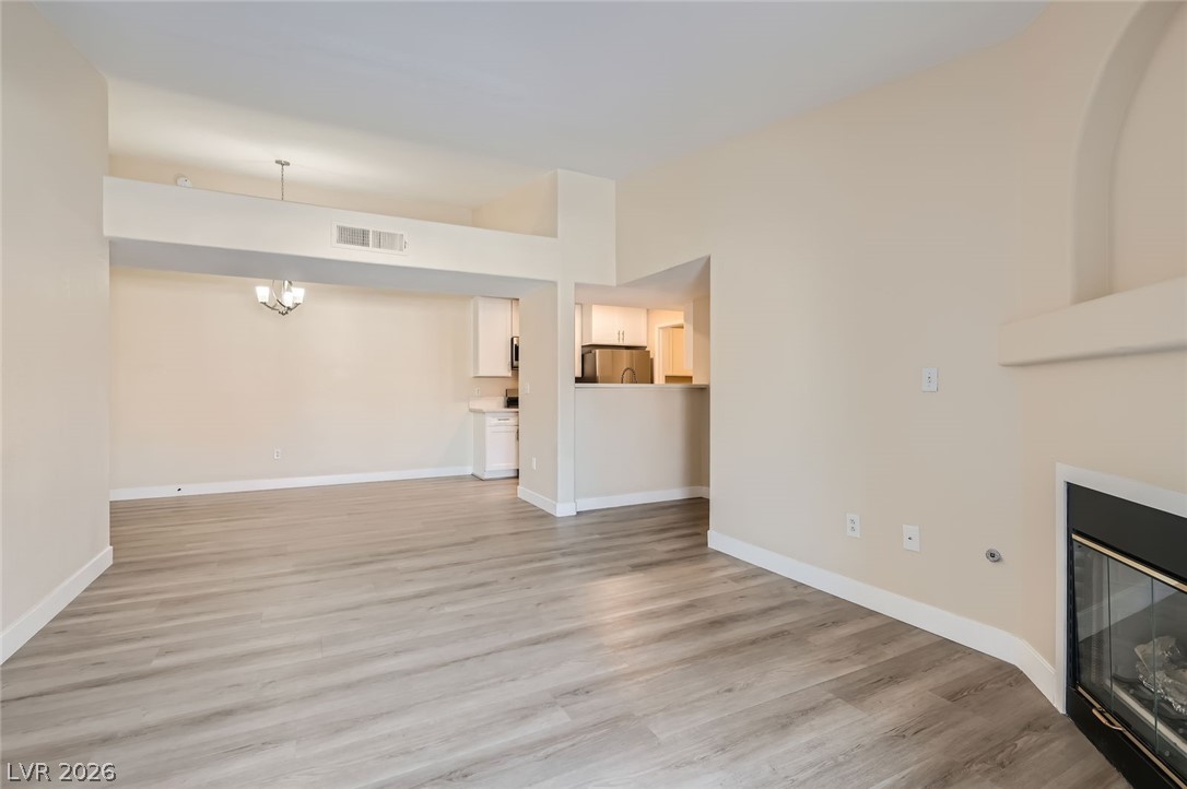 950 Seven Hills Drive 424