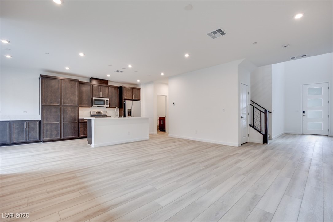 Properties 3 11904 Glide Reflection Avenue