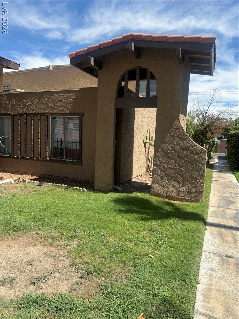 4607 Monterey Circle 3