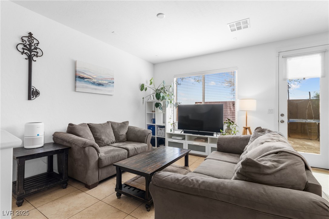 10569 Hartford Hills Avenue