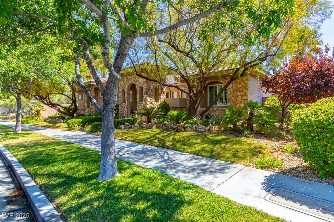 2960 American River Lane