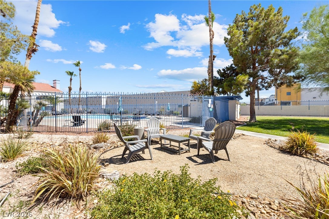 2725 S Nellis Boulevard 2052