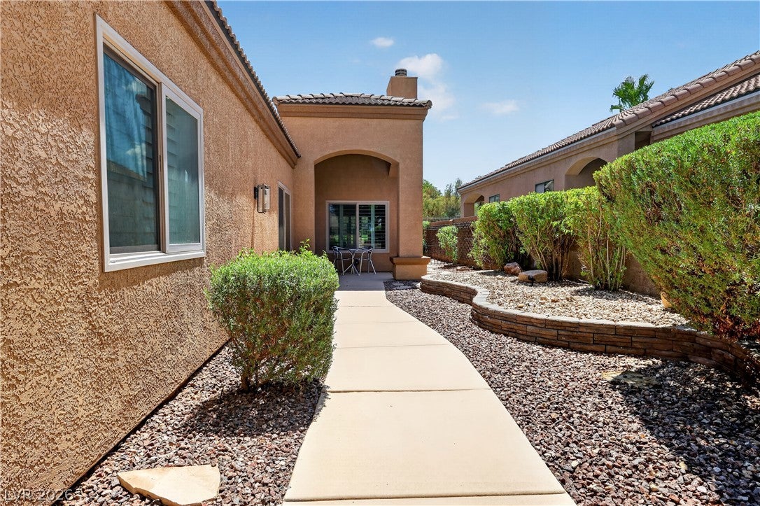 2517 Links Drive