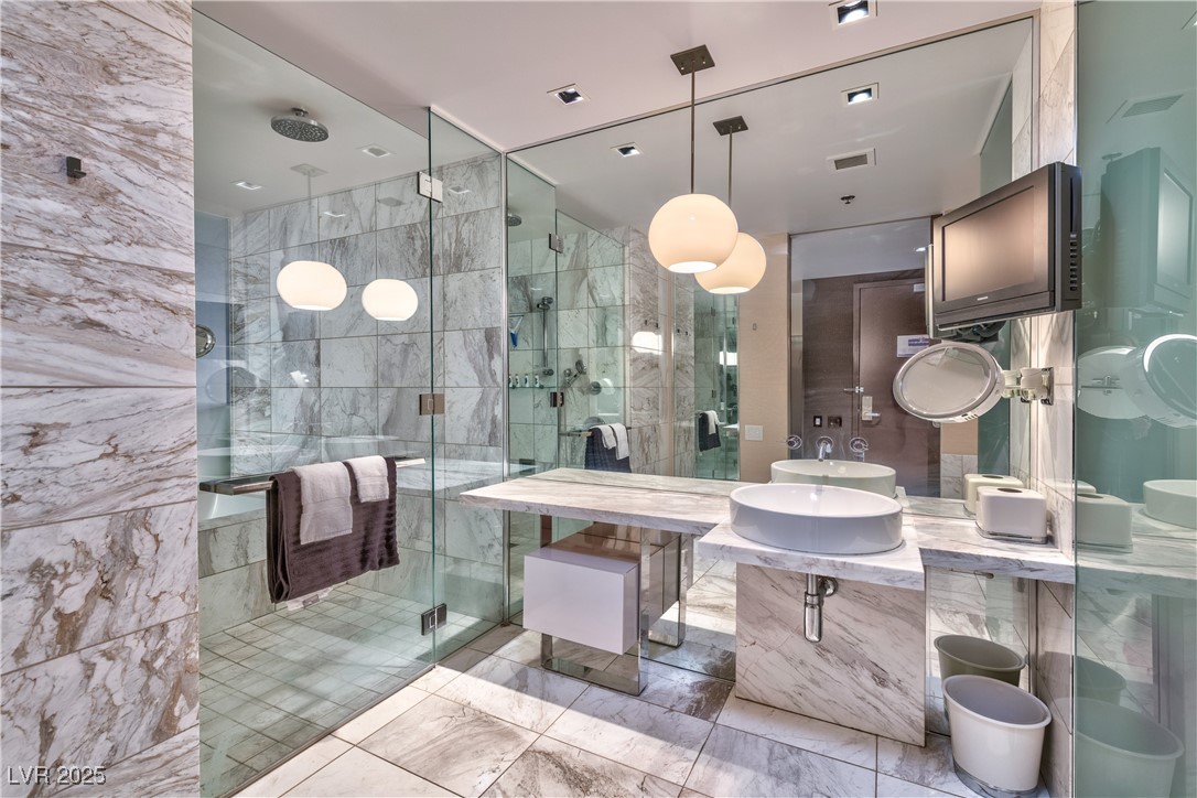 4381 W Flamingo Road 3507