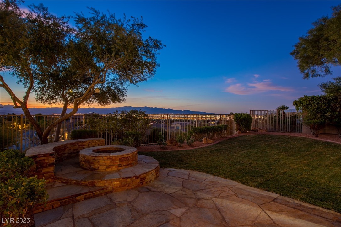 3 Pine Hollow Drive