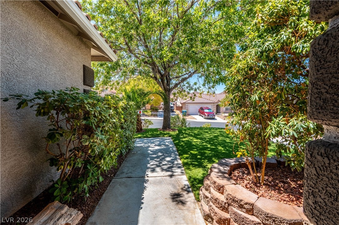 1010 Snow Bunting Court