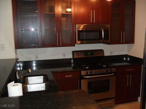 Photo of 270 E FLAMINGO Road #107, Las Vegas, NV 89169 (MLS # 2729833) Photo of 270 E FLAMINGO Road #107, Las Vegas, NV 89169 (MLS # 2729833)