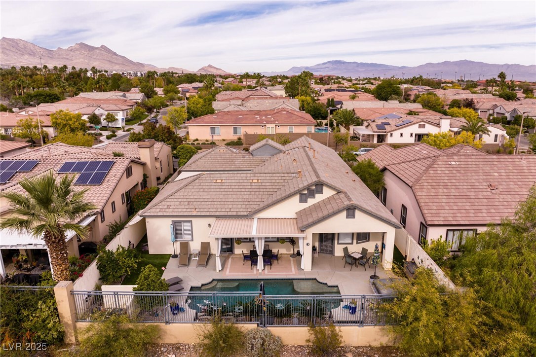 10413 Burensburg Avenue