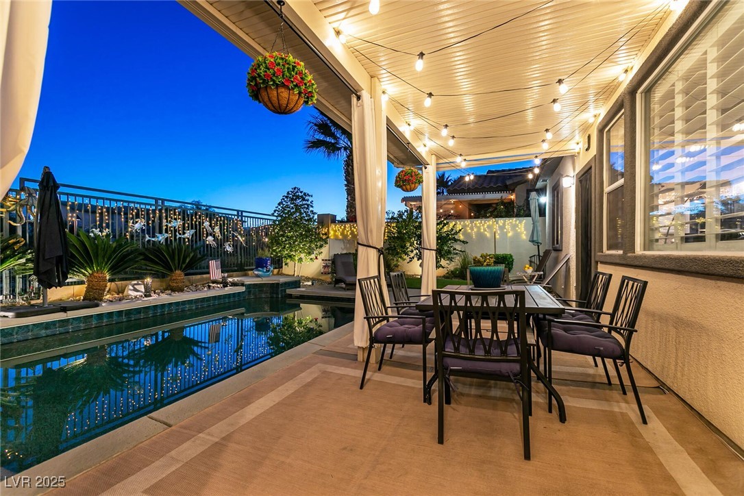 10413 Burensburg Avenue