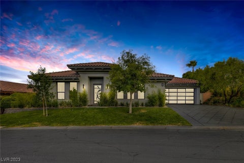Photo of 35 Panorama Crest Avenue, Las Vegas, NV 89135 (MLS # 2520778)