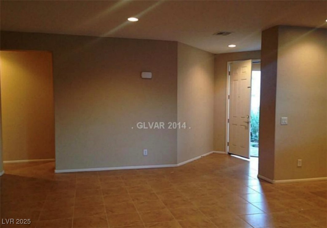 7112 Whitford Street