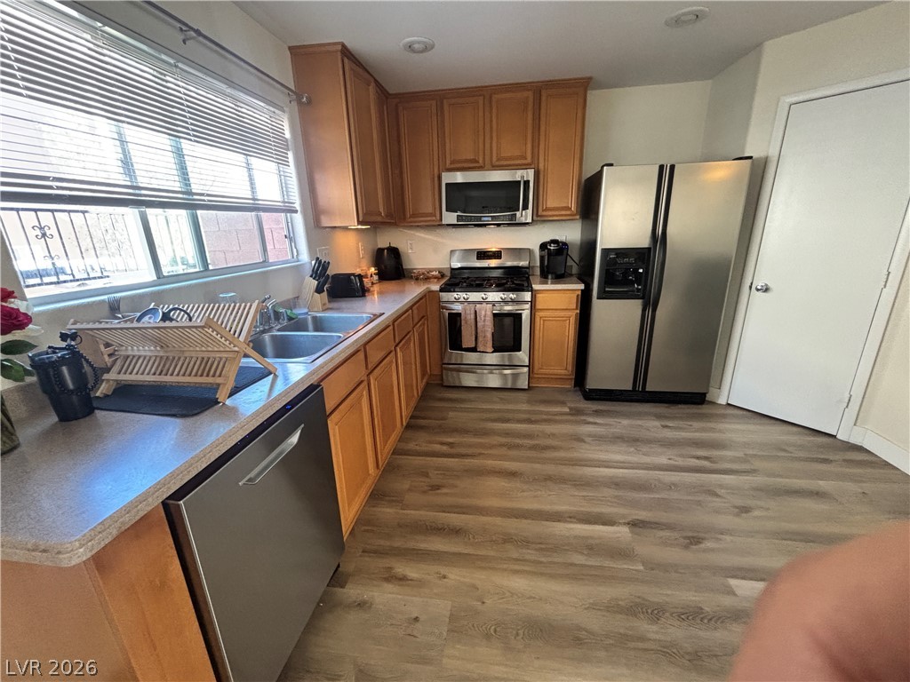 586 Brinkburn Point Avenue