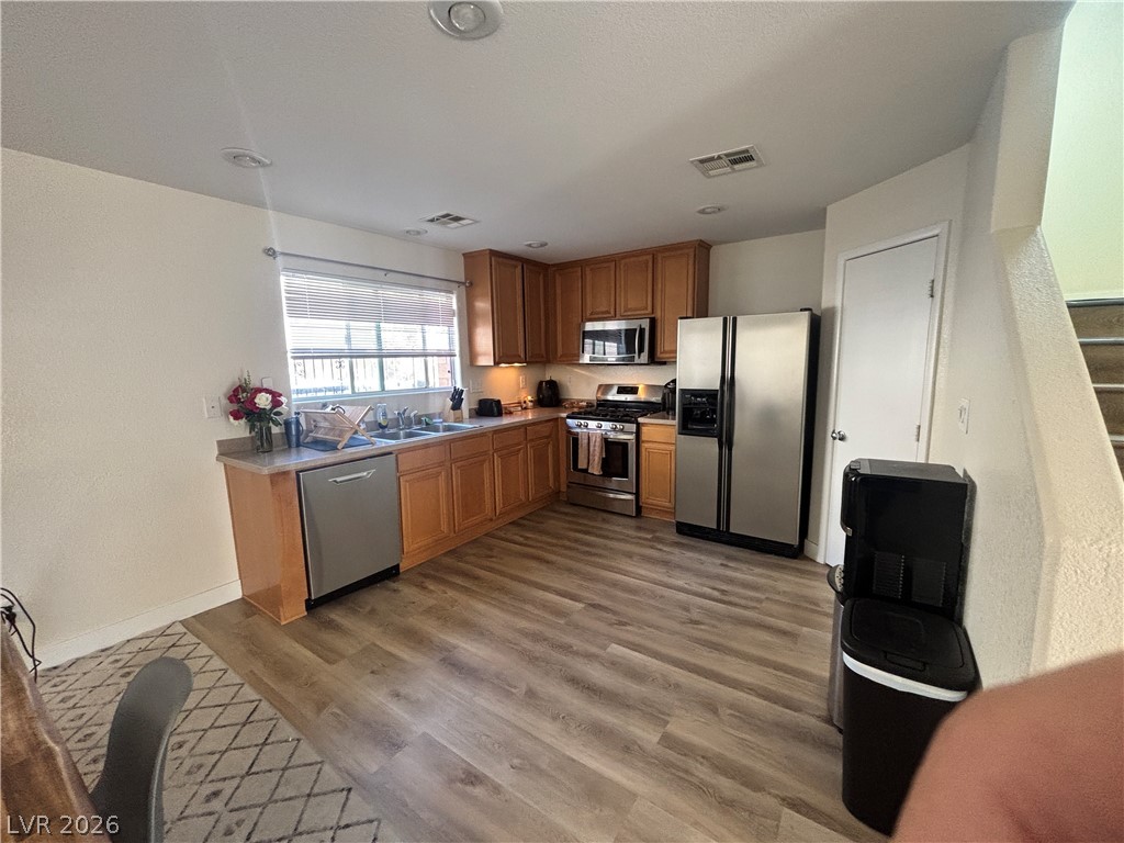 586 Brinkburn Point Avenue